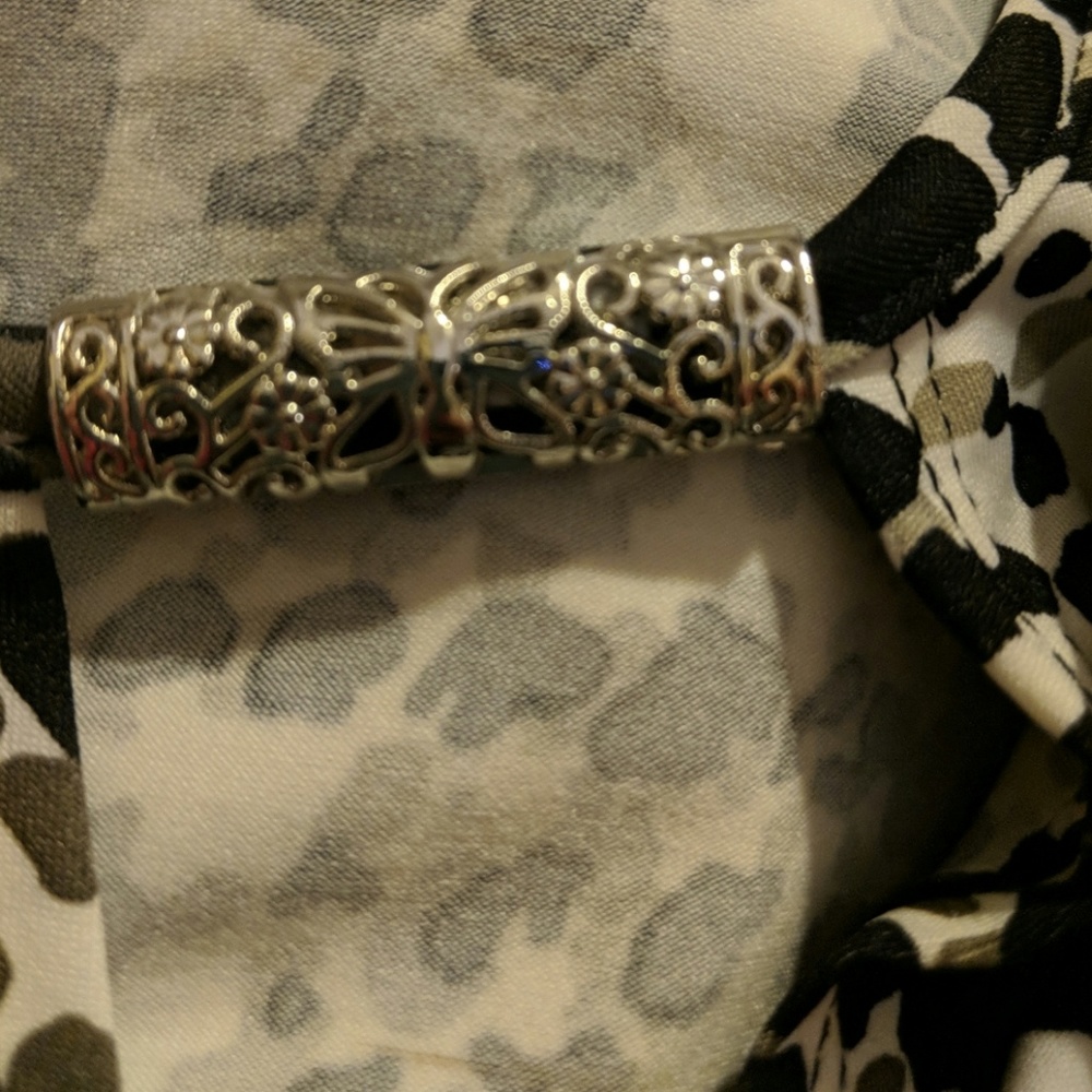 Blouse - Picture 6 of 6